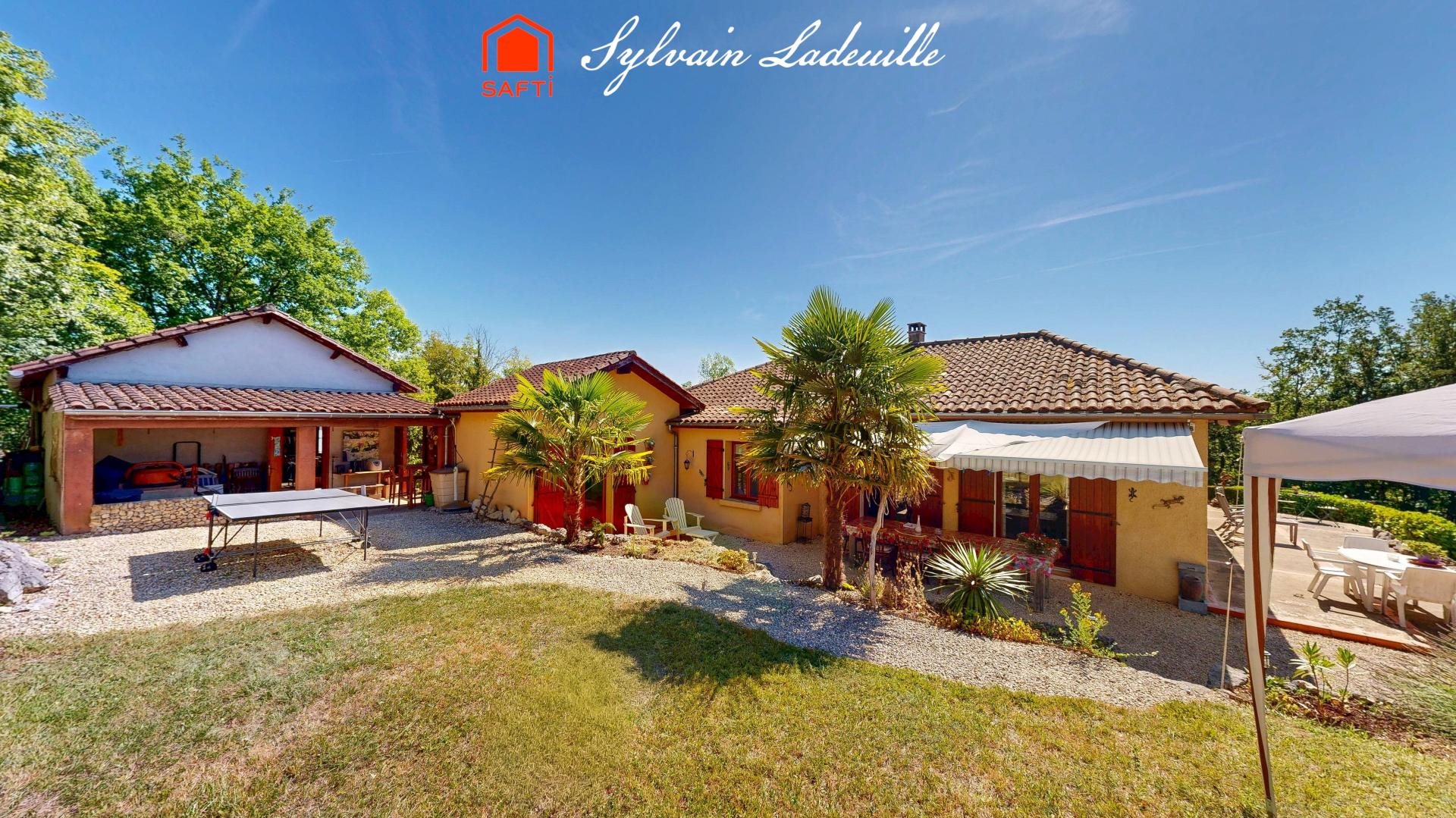 Maison à vendre, 115m², Les Eyzies-de-Tayac-Sireuil