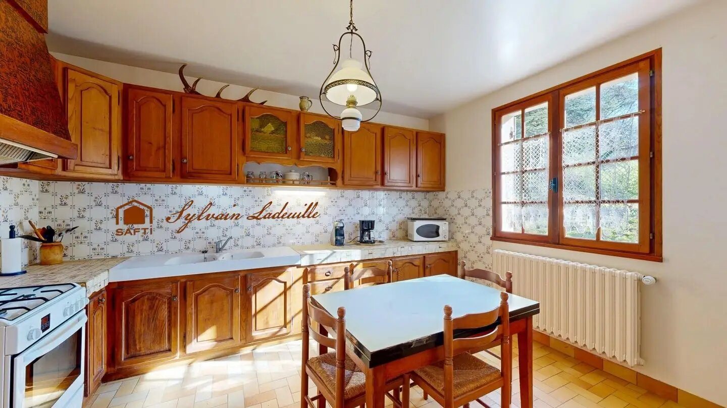 Maison à vendre, 138m², Le Buisson-de-Cadouin