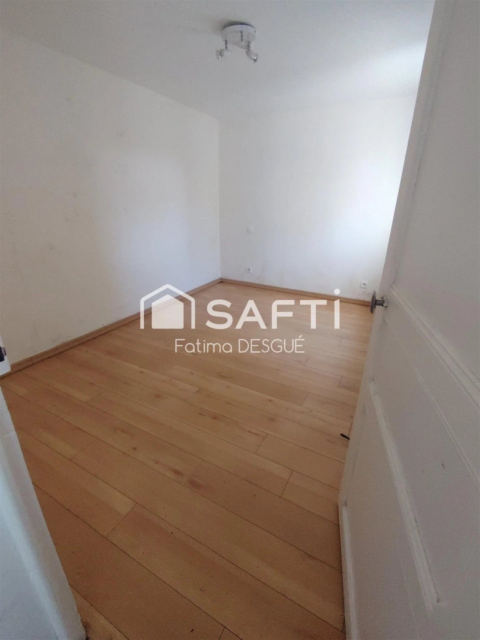 Maison à vendre, 78m², Saint-Georges-de-Rouelley
