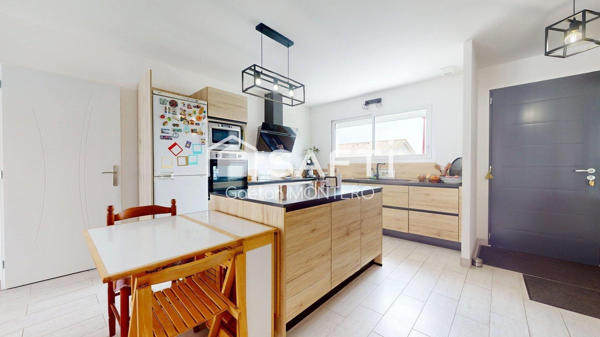 Maison à vendre, 90m², Parentis-en-Born