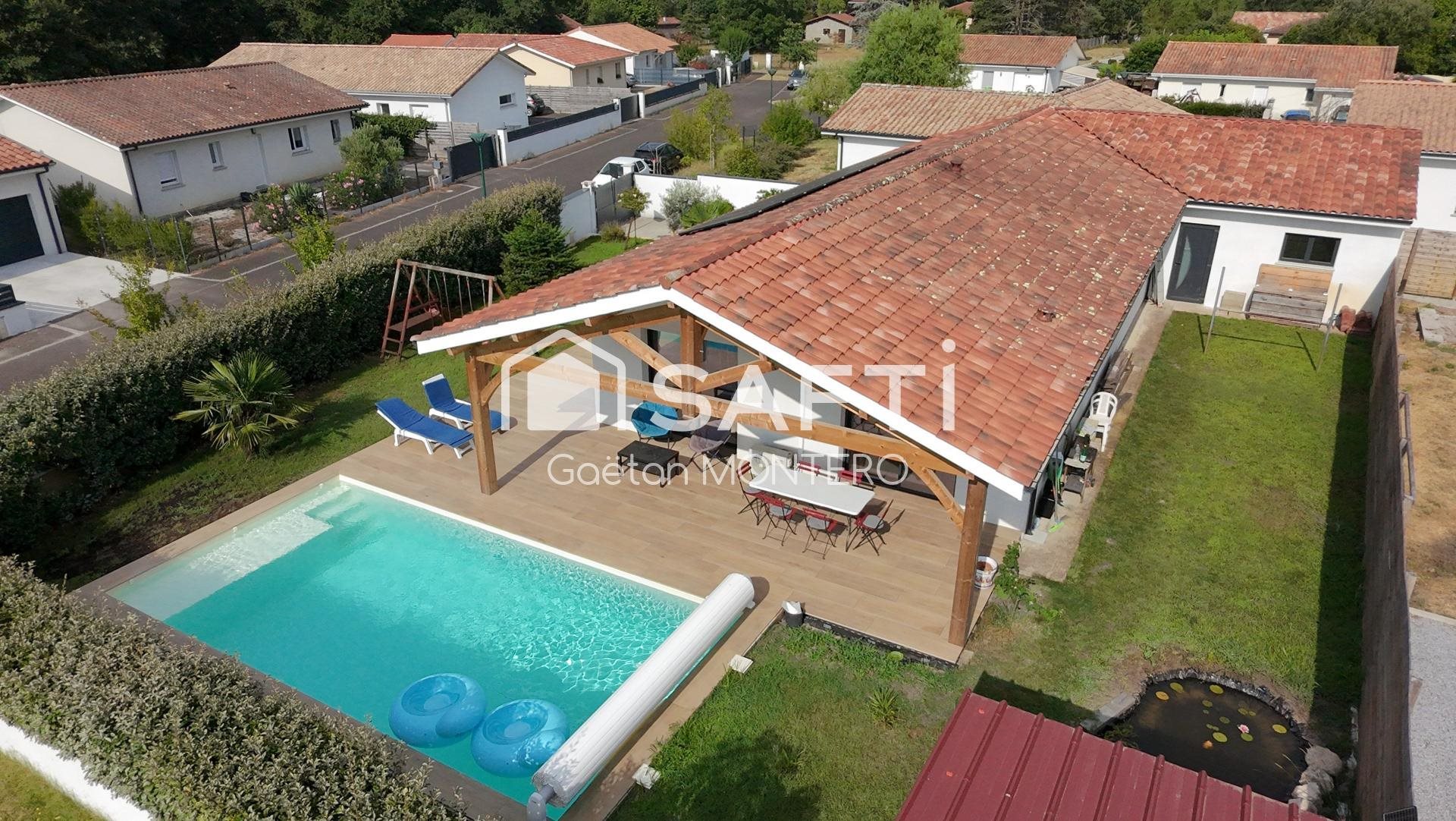 Maison à vendre, 101m², Saint-Paul-en-Born