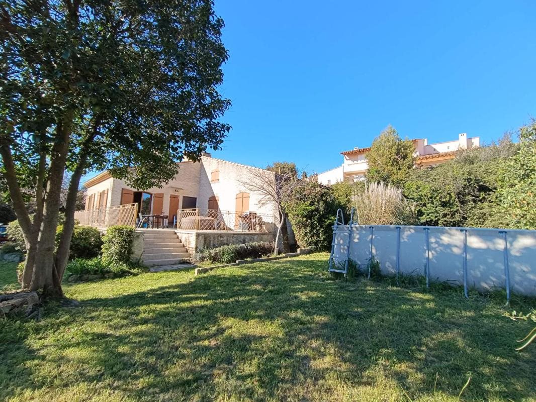 Maison à vendre, 120m², Saint-Mitre-les-Remparts