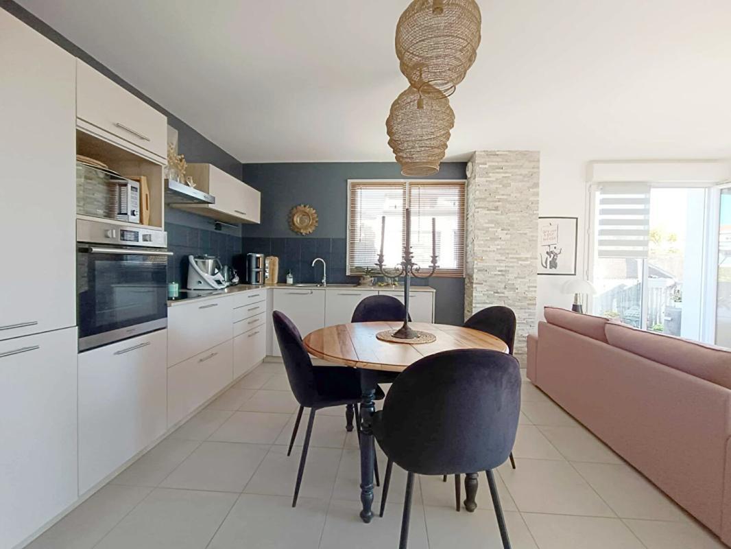 Appartement à vendre, 75m², Istres