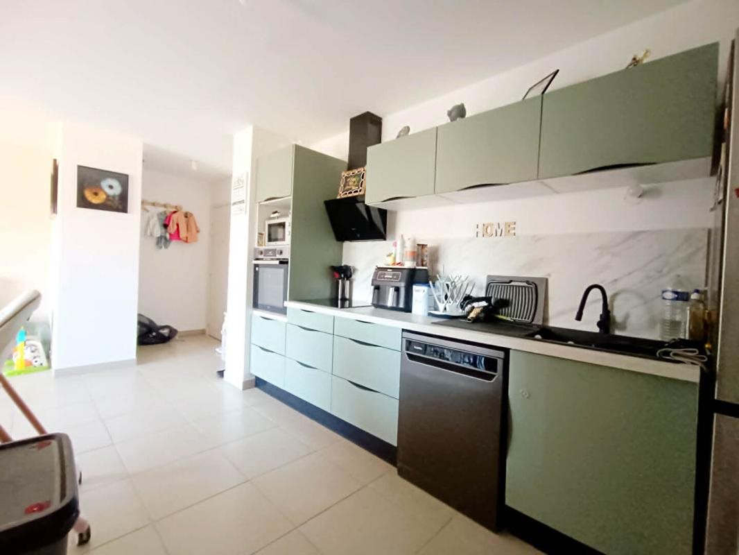 Appartement à vendre, 70m², Miramas