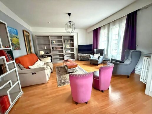 Appartement 6 pièces 152 m² · à Vire Normandie · 152 m² · 192 000 €