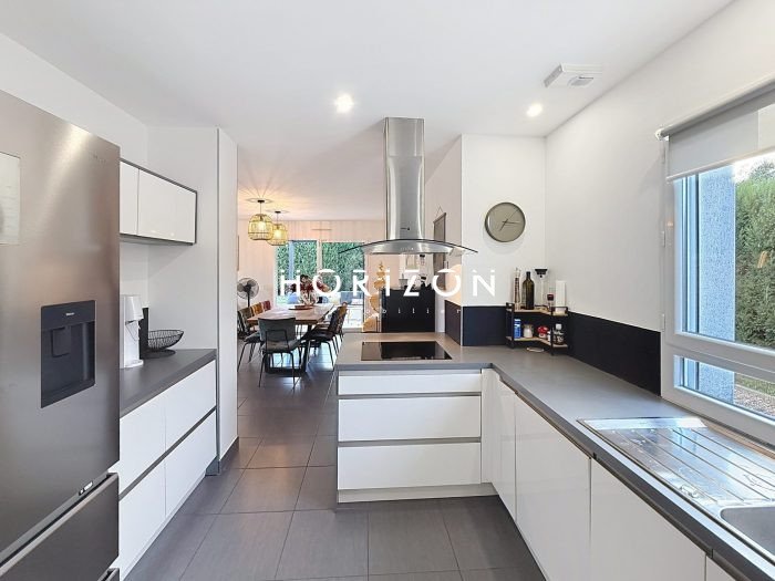 Maison à vendre, 123m², La Chapelle-de-Guinchay