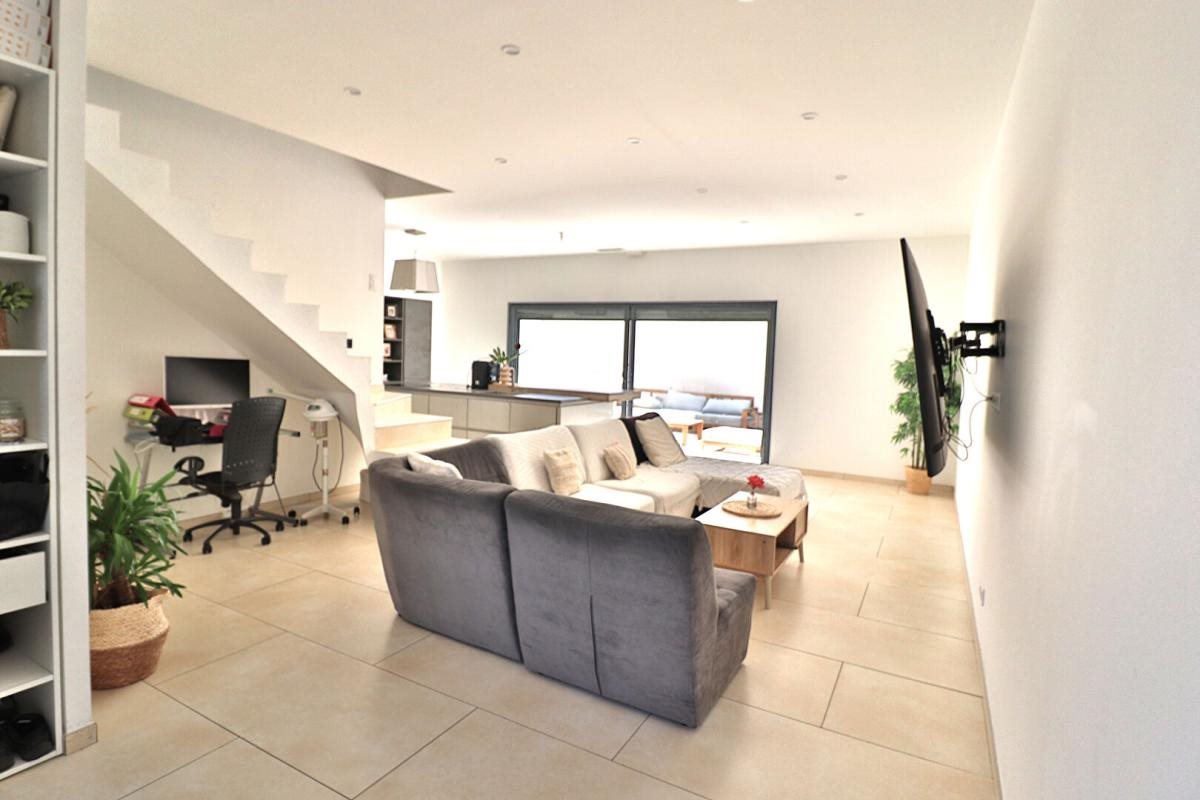 Maison à vendre, 120m², Pia