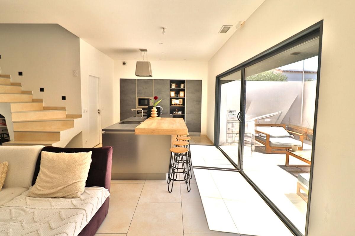 Maison à vendre, 120m², Pia