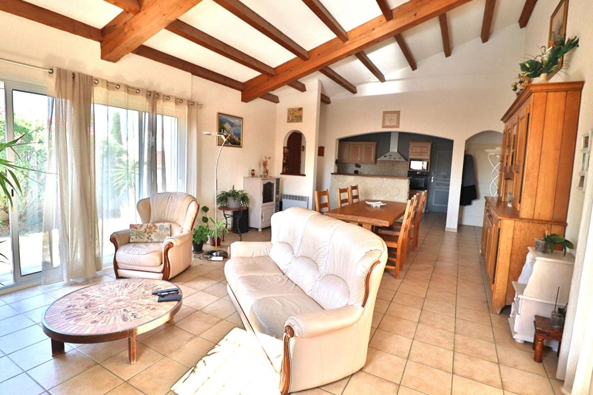 Maison à vendre, 115m², Pia