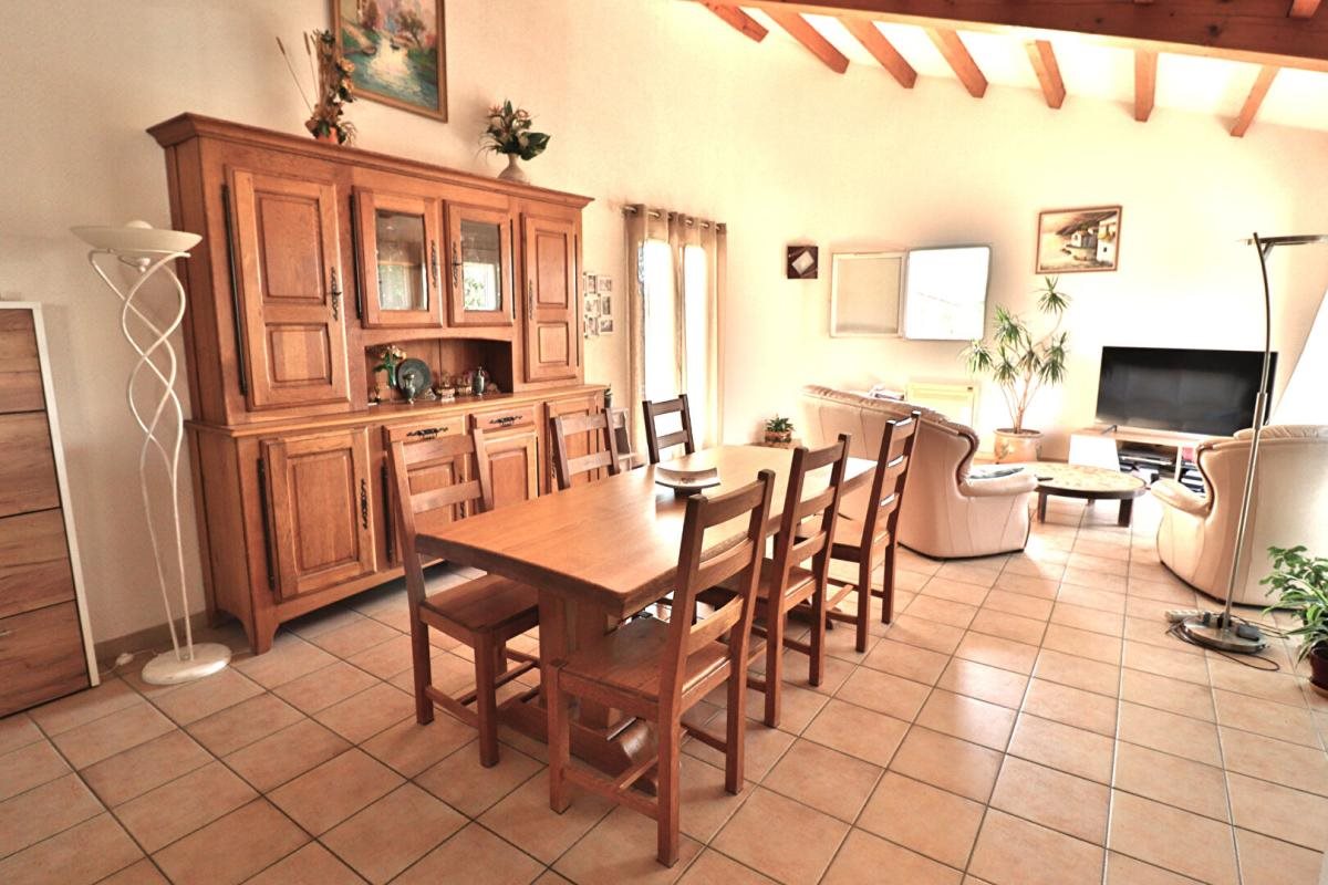 Maison à vendre, 115m², Pia