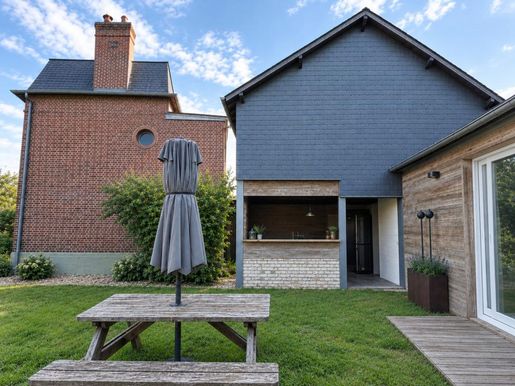 Maison 7 pièces 194 m² · à Pont-Audemer · 194 m² · 379 000 €