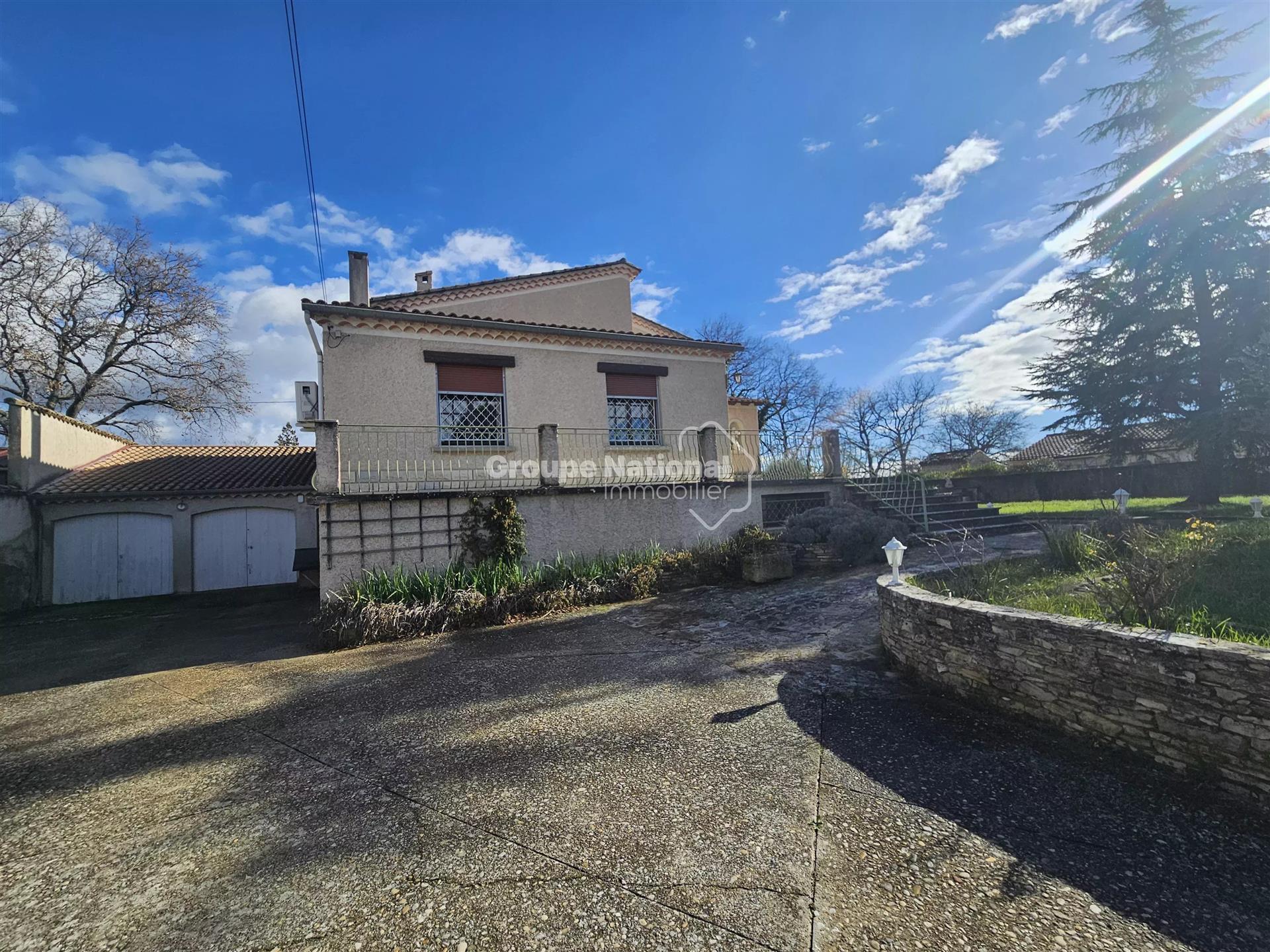 Maison à vendre, 140m², Caromb