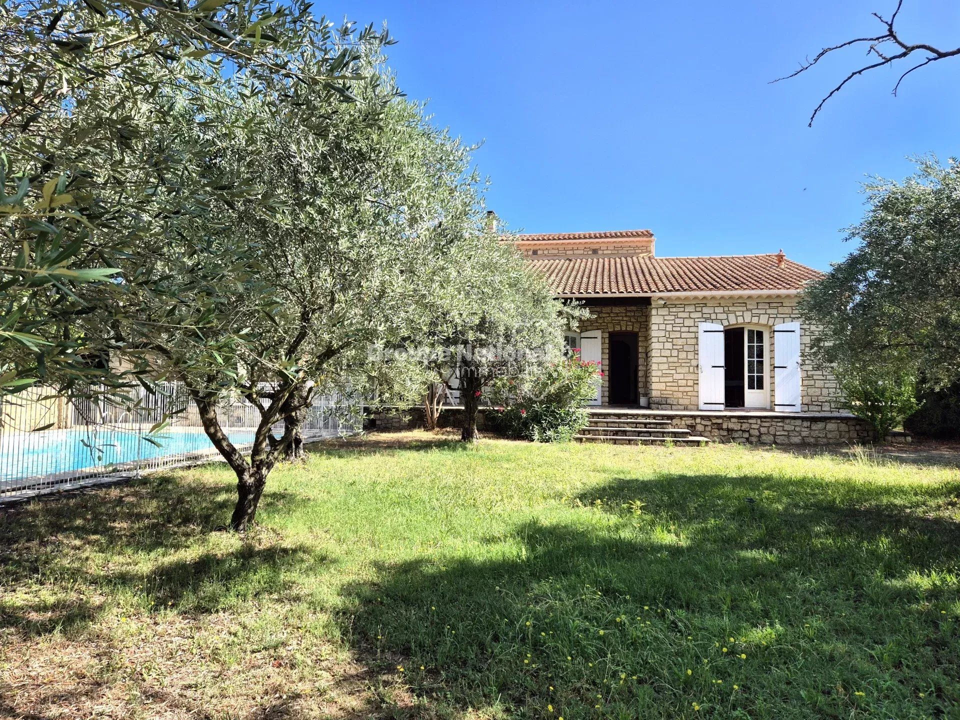 Maison à vendre, 190m², Pernes-les-Fontaines
