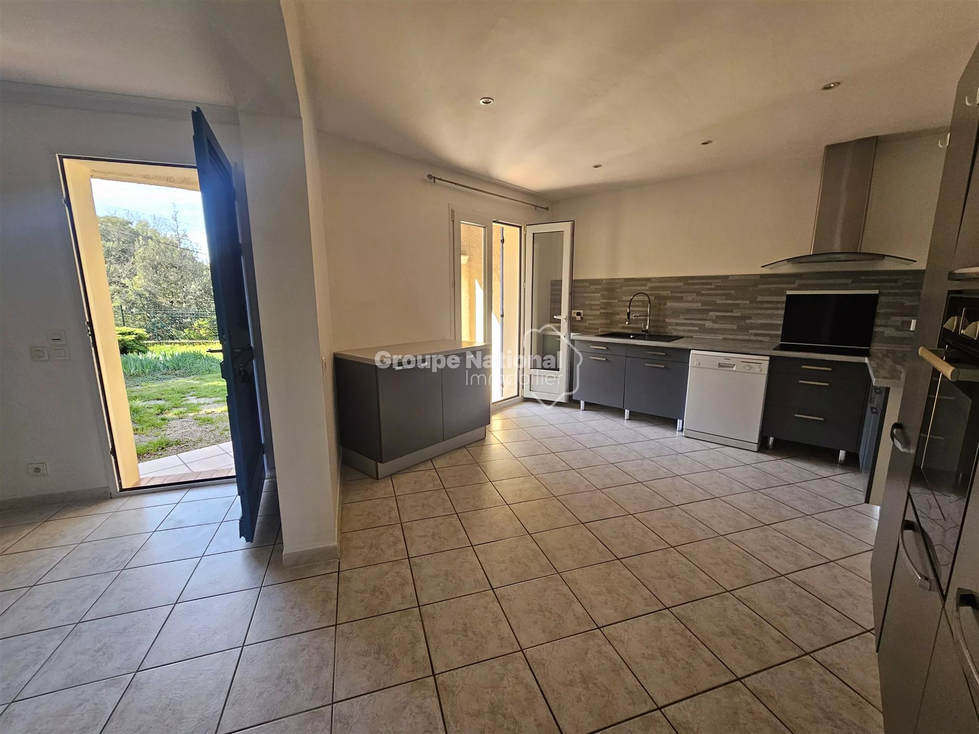 Maison à vendre, 109m², Venasque