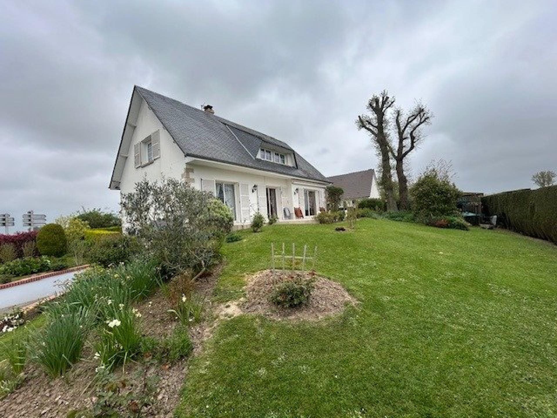Maison à vendre, 143m², Yerville