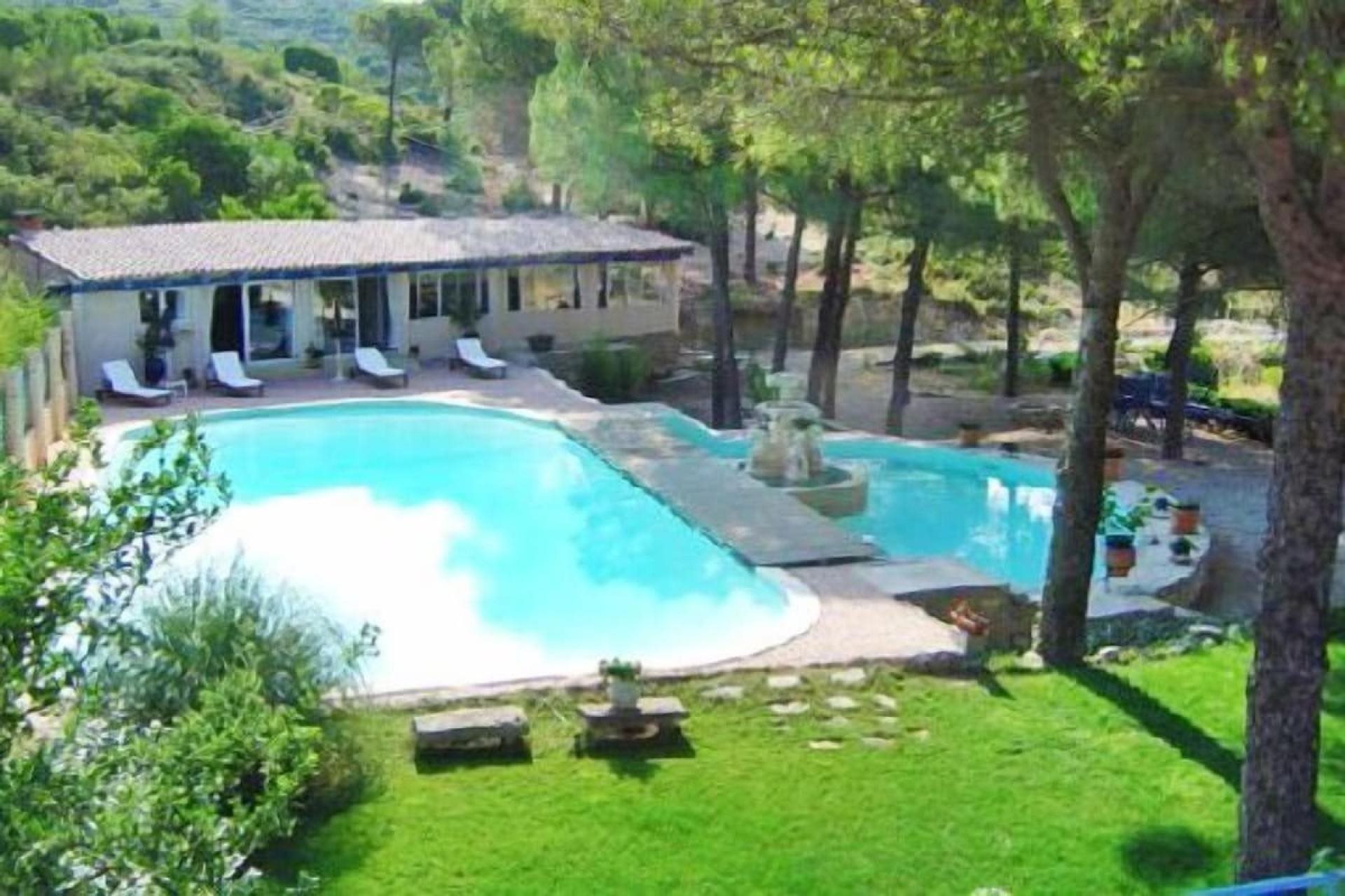 Maison à vendre, 300m², Clarensac