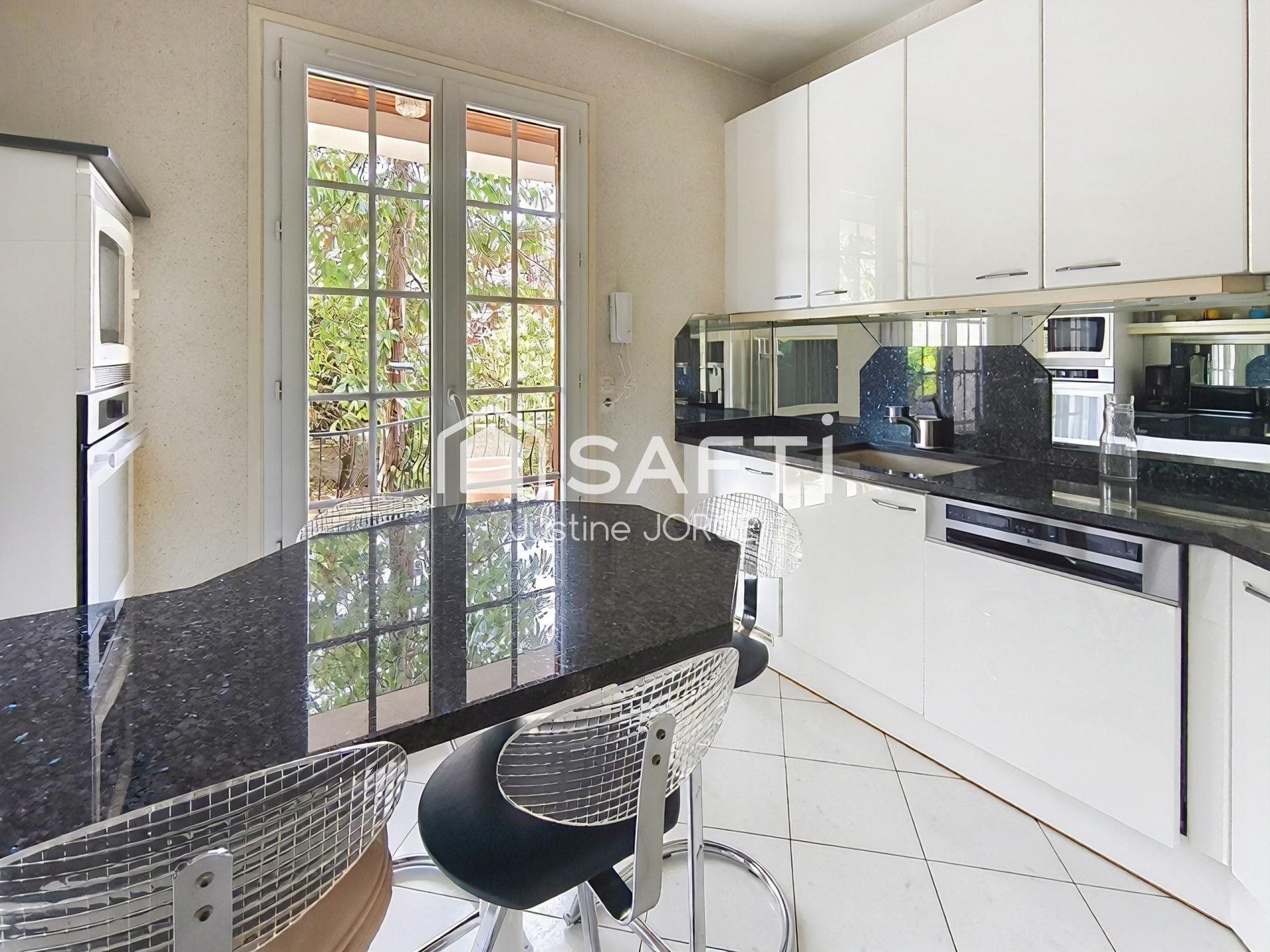 Maison à vendre, 195m², Sainte-Geneviève-des-Bois