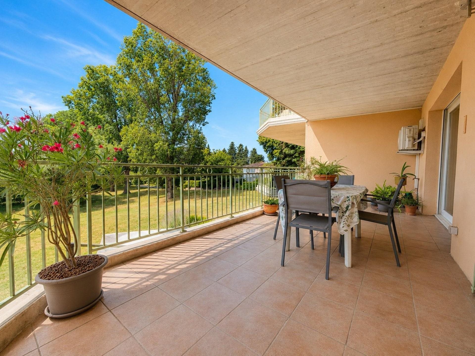Appartement à vendre, 77m², Montélimar