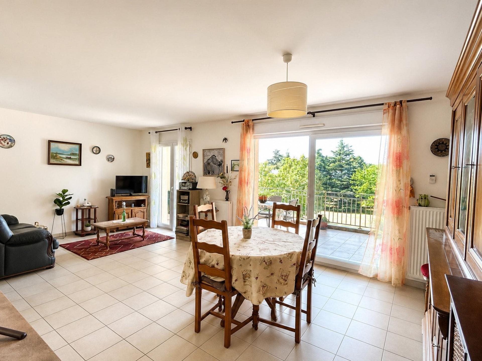 Appartement à vendre, 77m², Montélimar