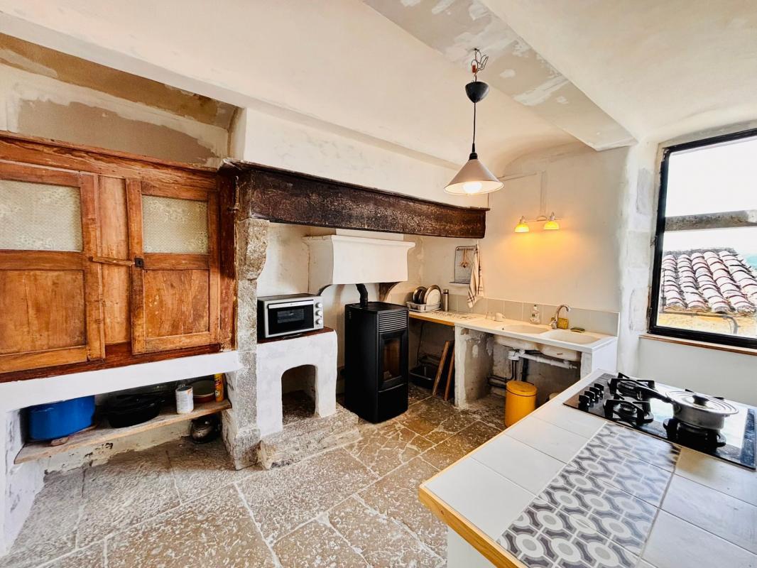 Maison à vendre, 231m², Grospierres