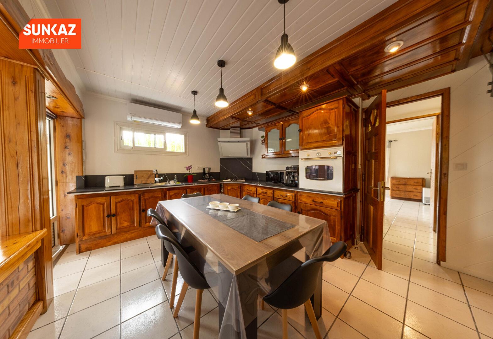 Maison à vendre, 141m², Le Tampon