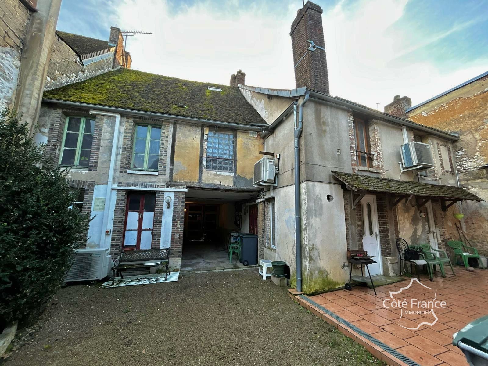 Maison à vendre, 186m², Villeneuve-l'Archevêque