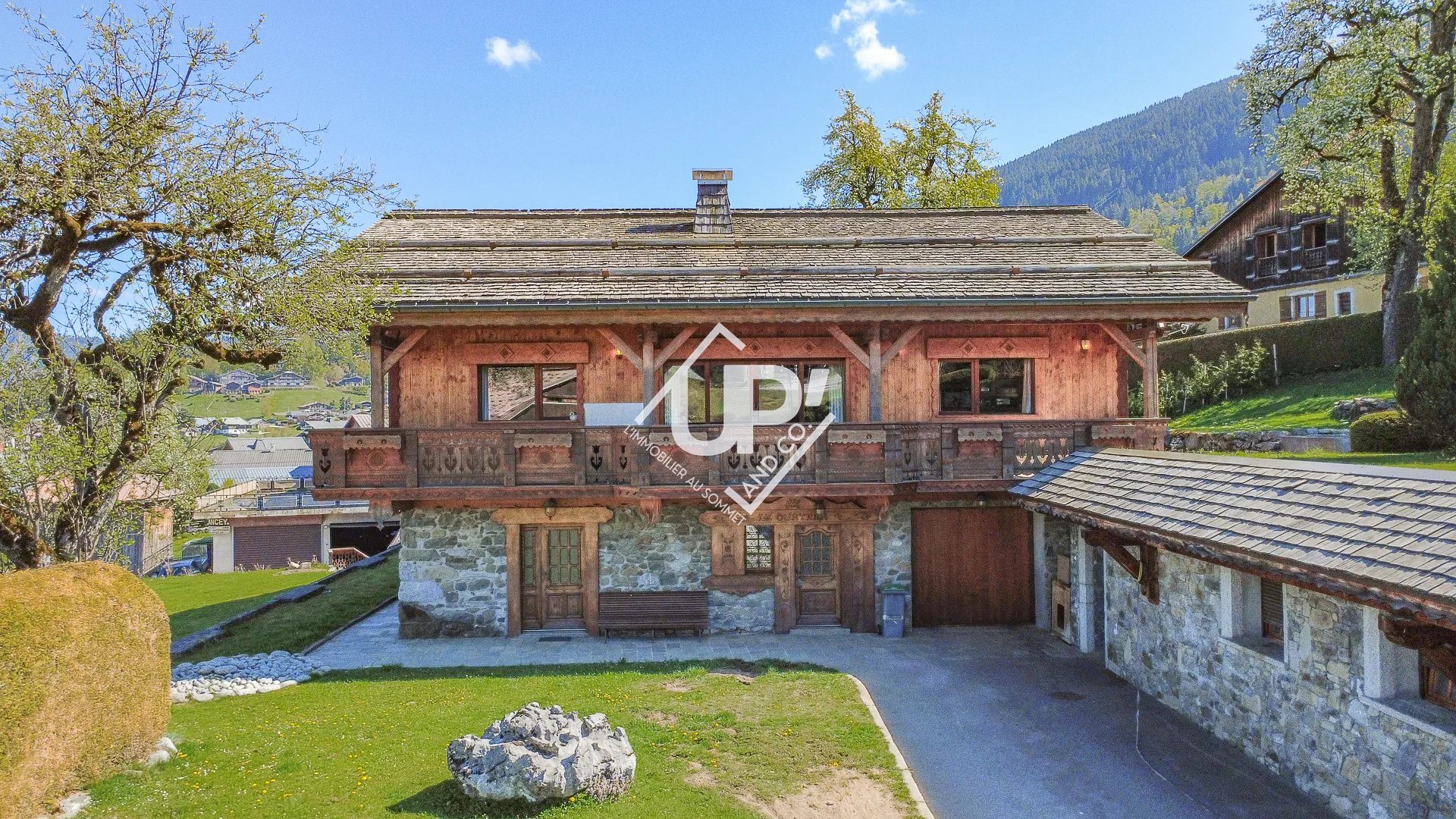 Maison à vendre, 256m², Arâches-la-Frasse (Les Carroz d'Arâches)