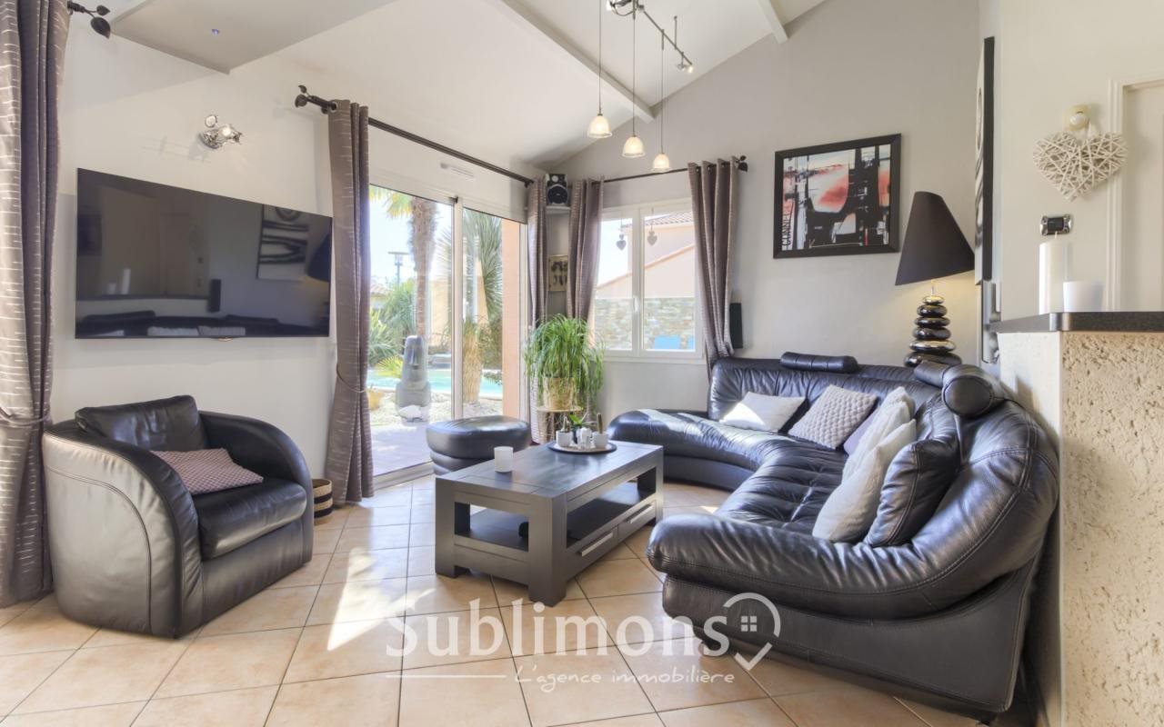 Maison à vendre, 201m², Pont-Saint-Martin