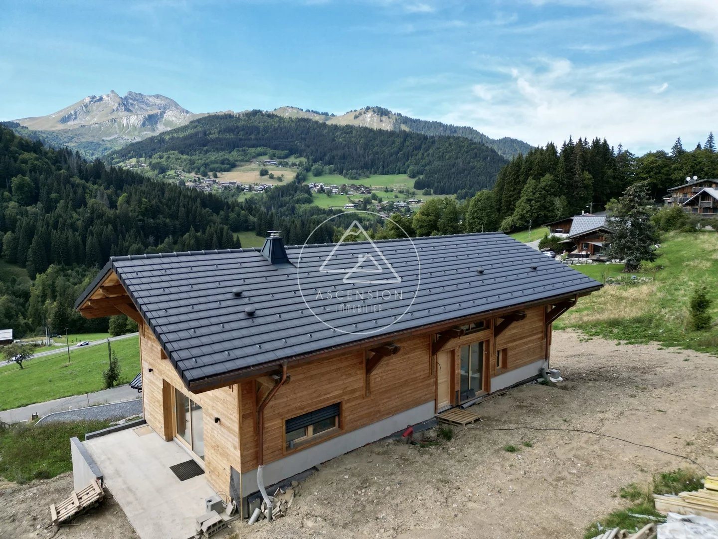 Maison à vendre, 276m², Les Gets