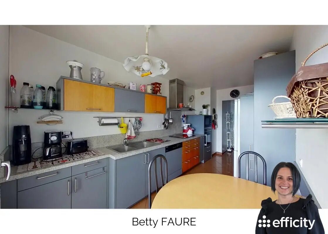 Appartement à vendre, 100m², Saint-Etienne