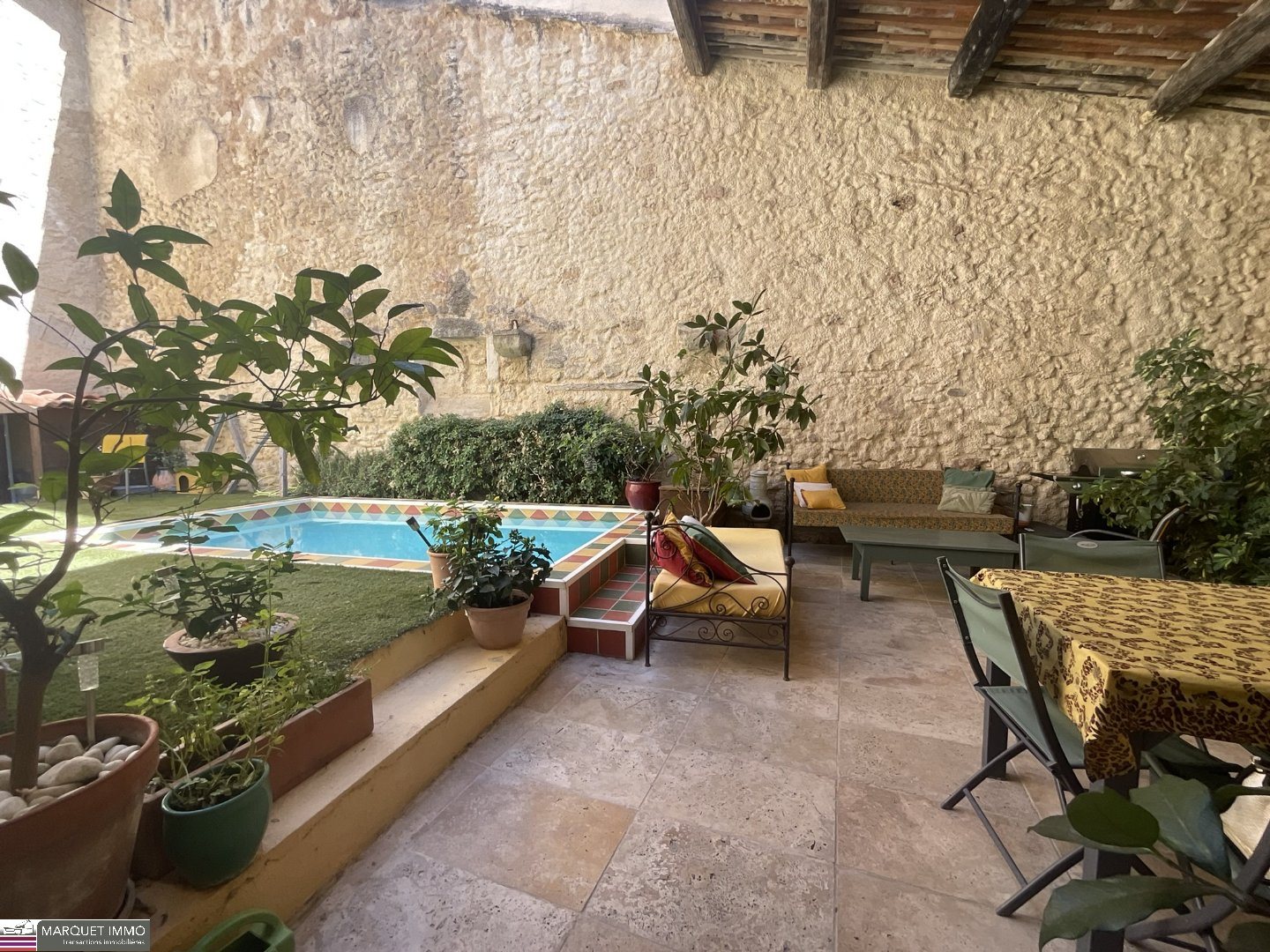 Maison à vendre, 176m², Corneilhan