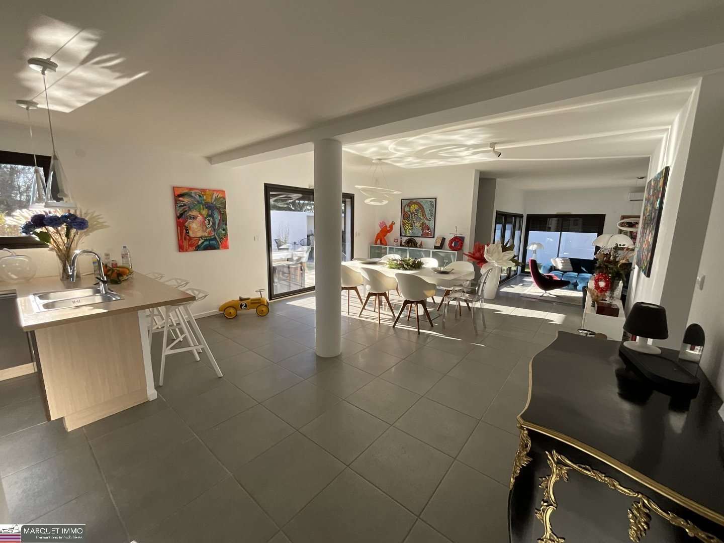 Maison à vendre, 216m², Corneilhan