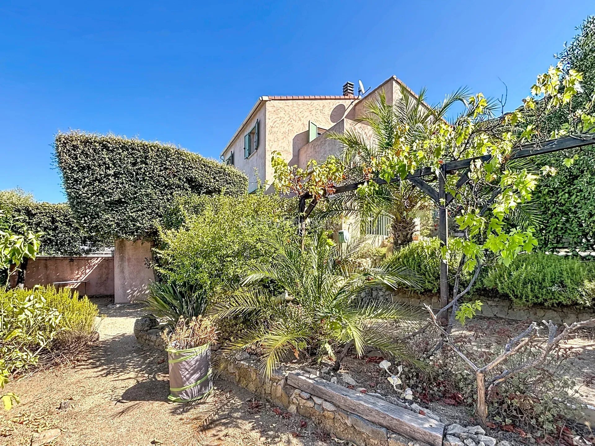 Maison à vendre, 113m², Lumio