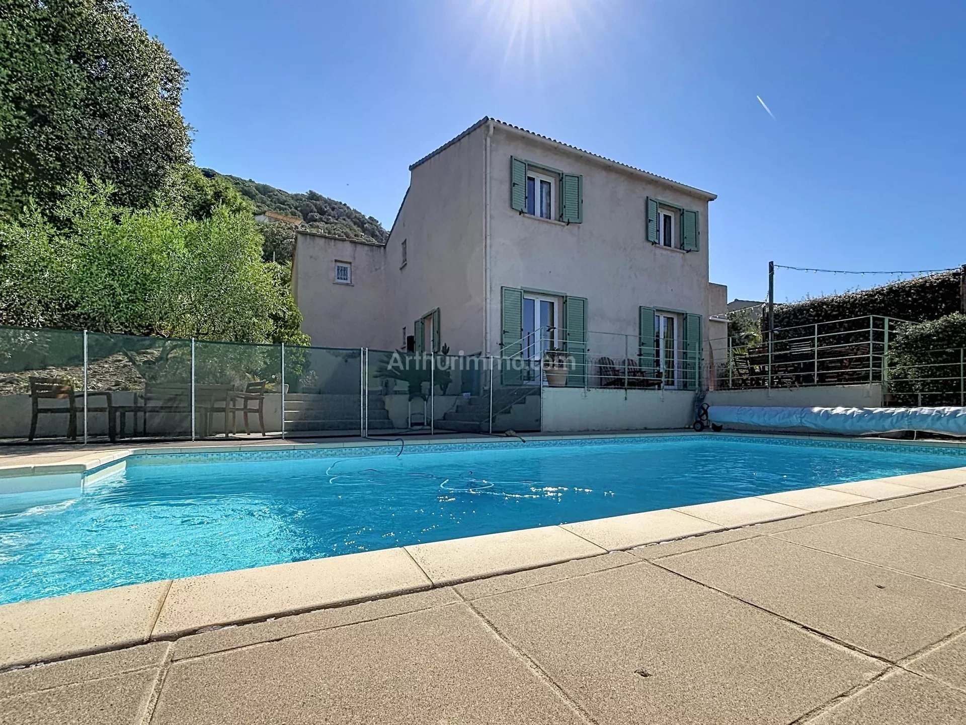 Maison à vendre, 113m², Lumio