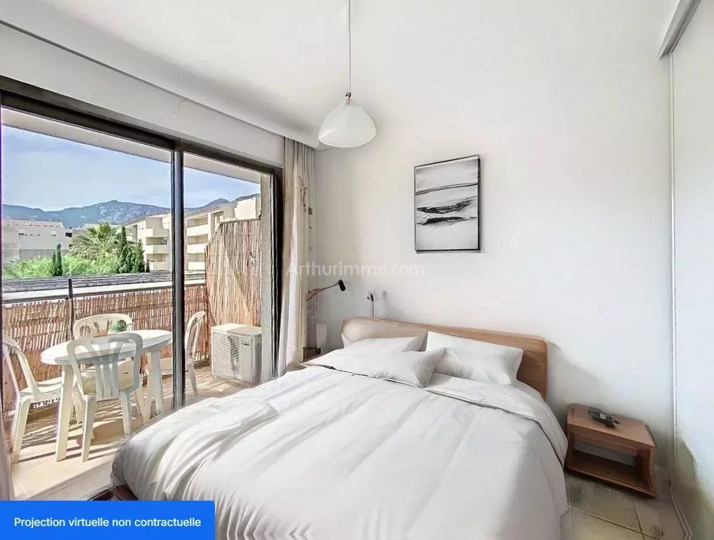 Appartement à vendre, 29m², Calvi