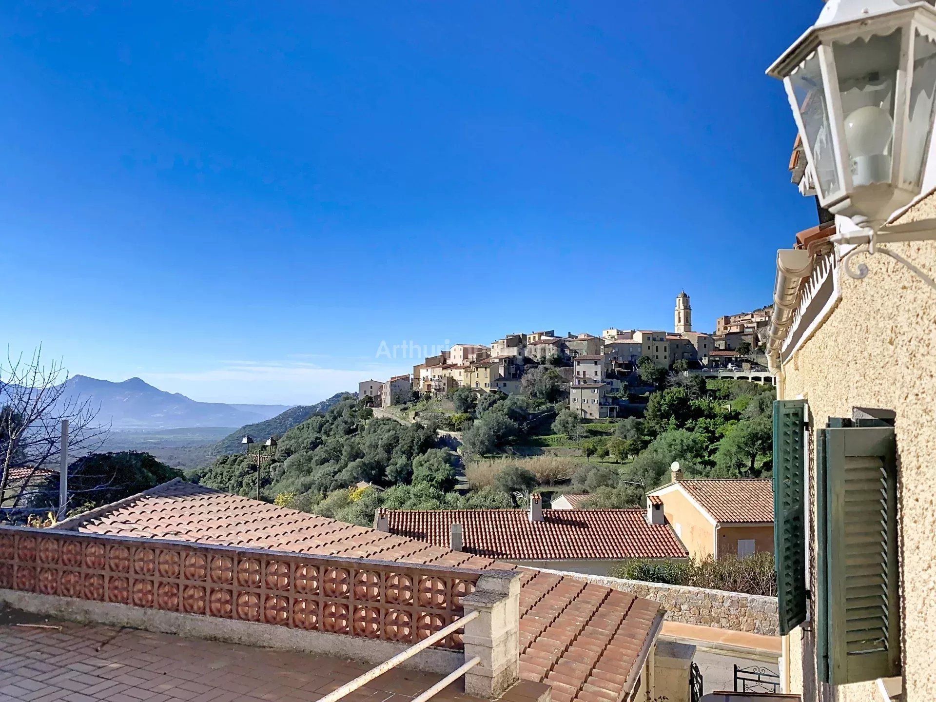 Maison à vendre, 107m², Zilia