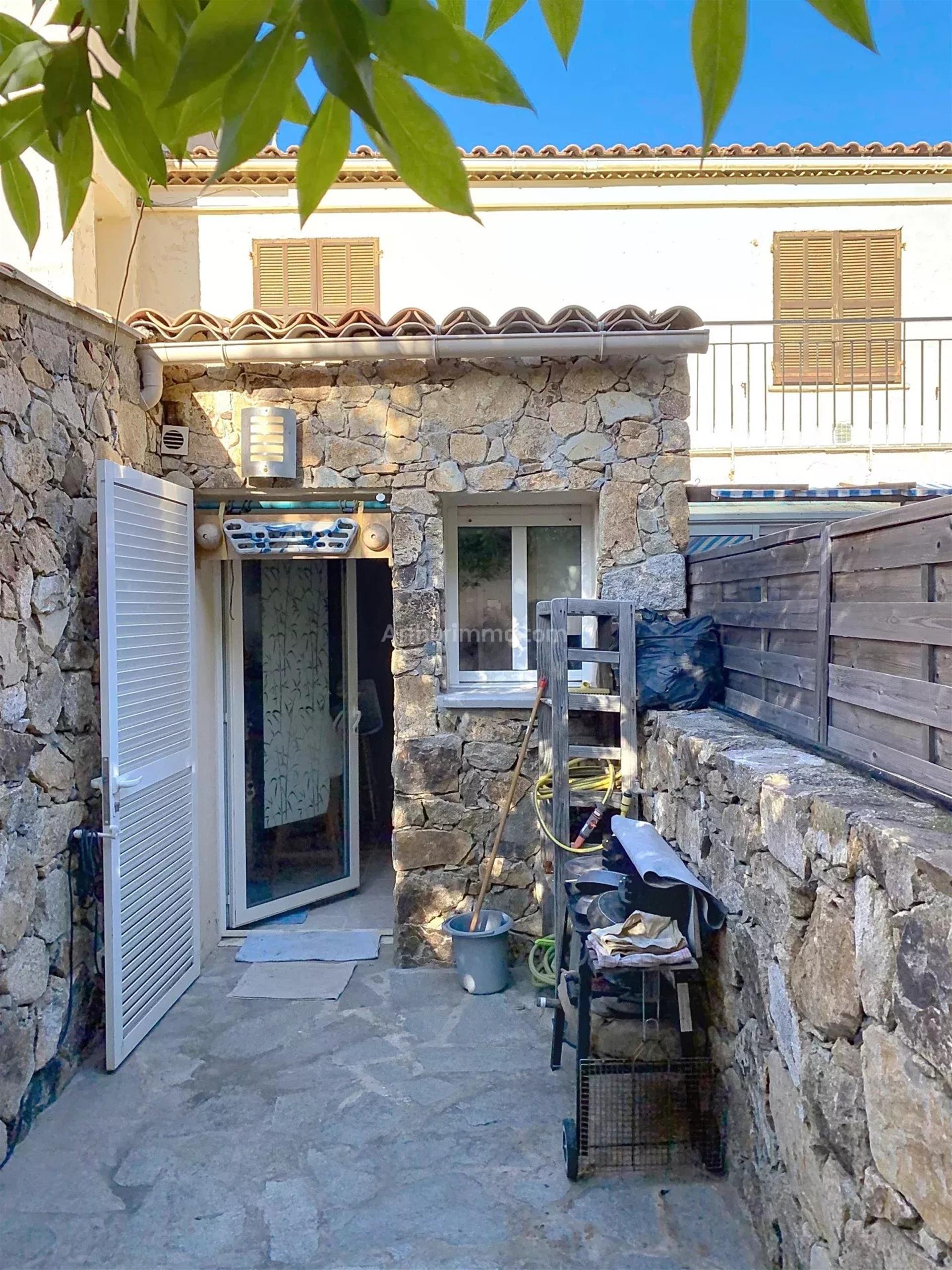 Appartement à vendre, 29m², Calvi