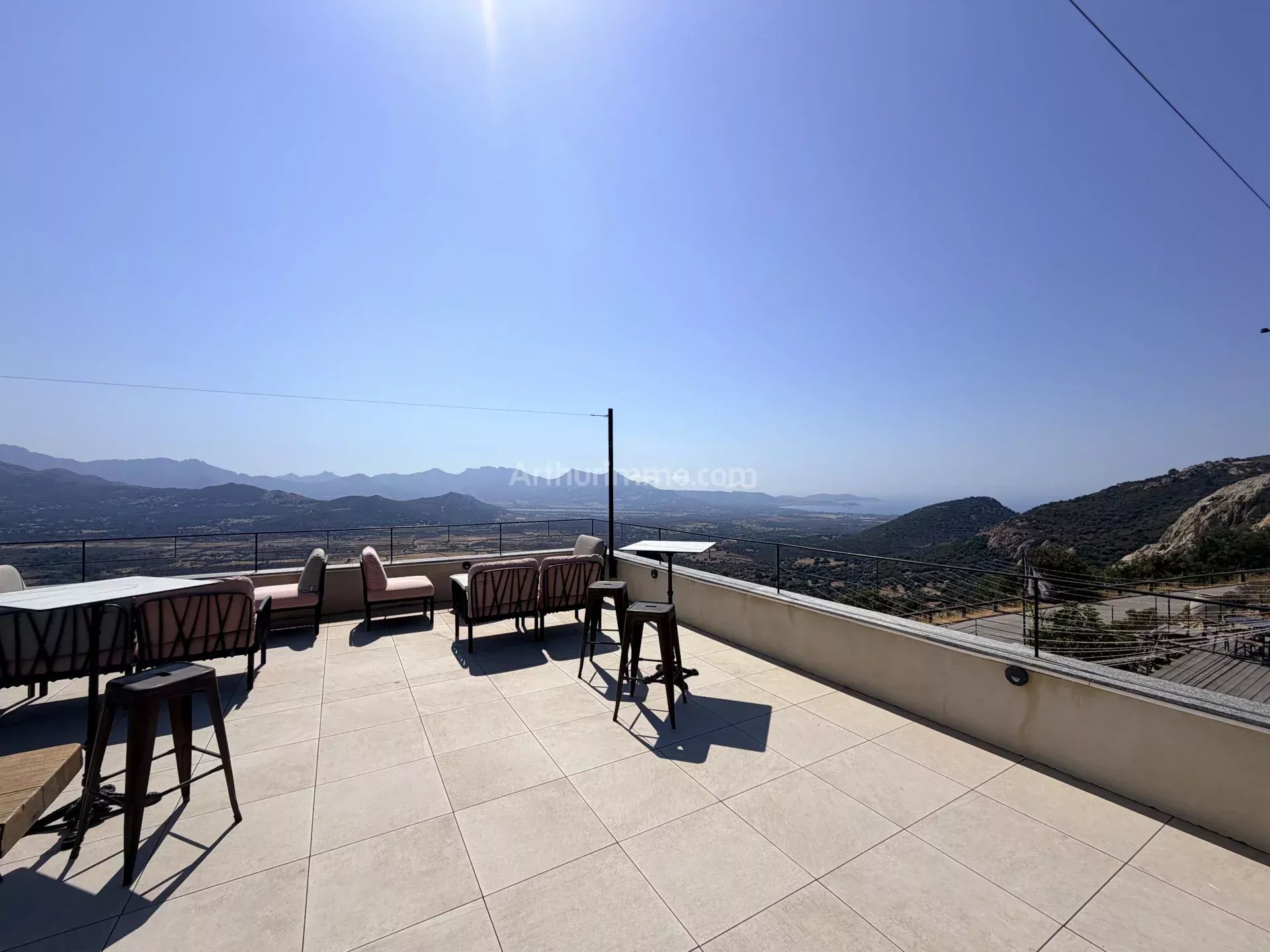 Maison à vendre, 196m², Zilia