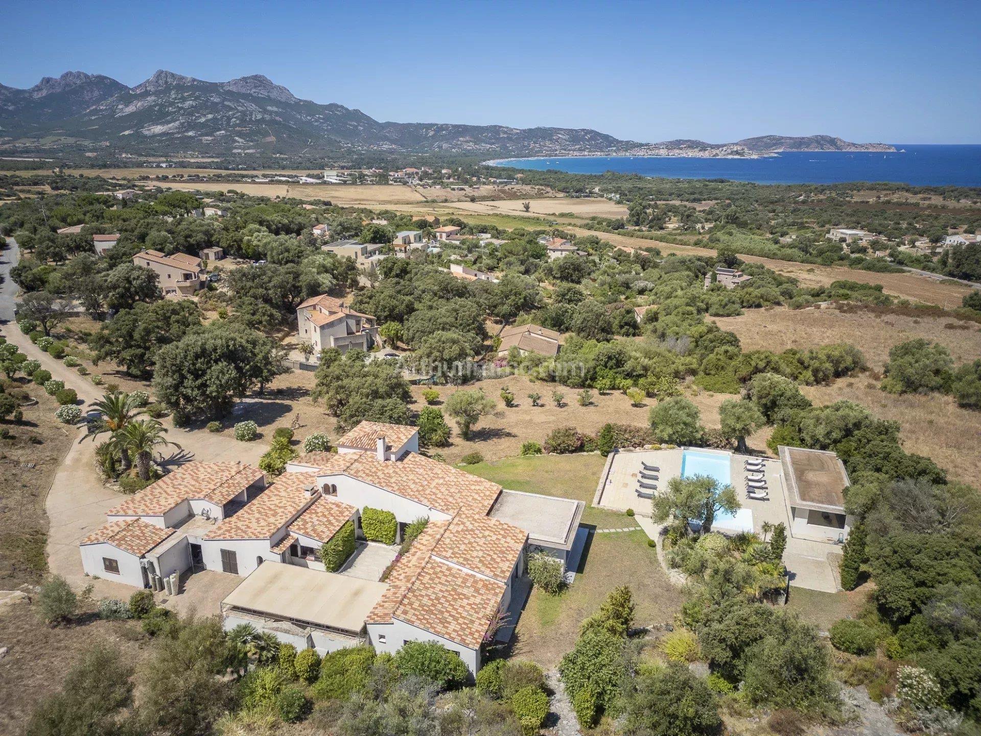 Maison à vendre, 378m², Lumio