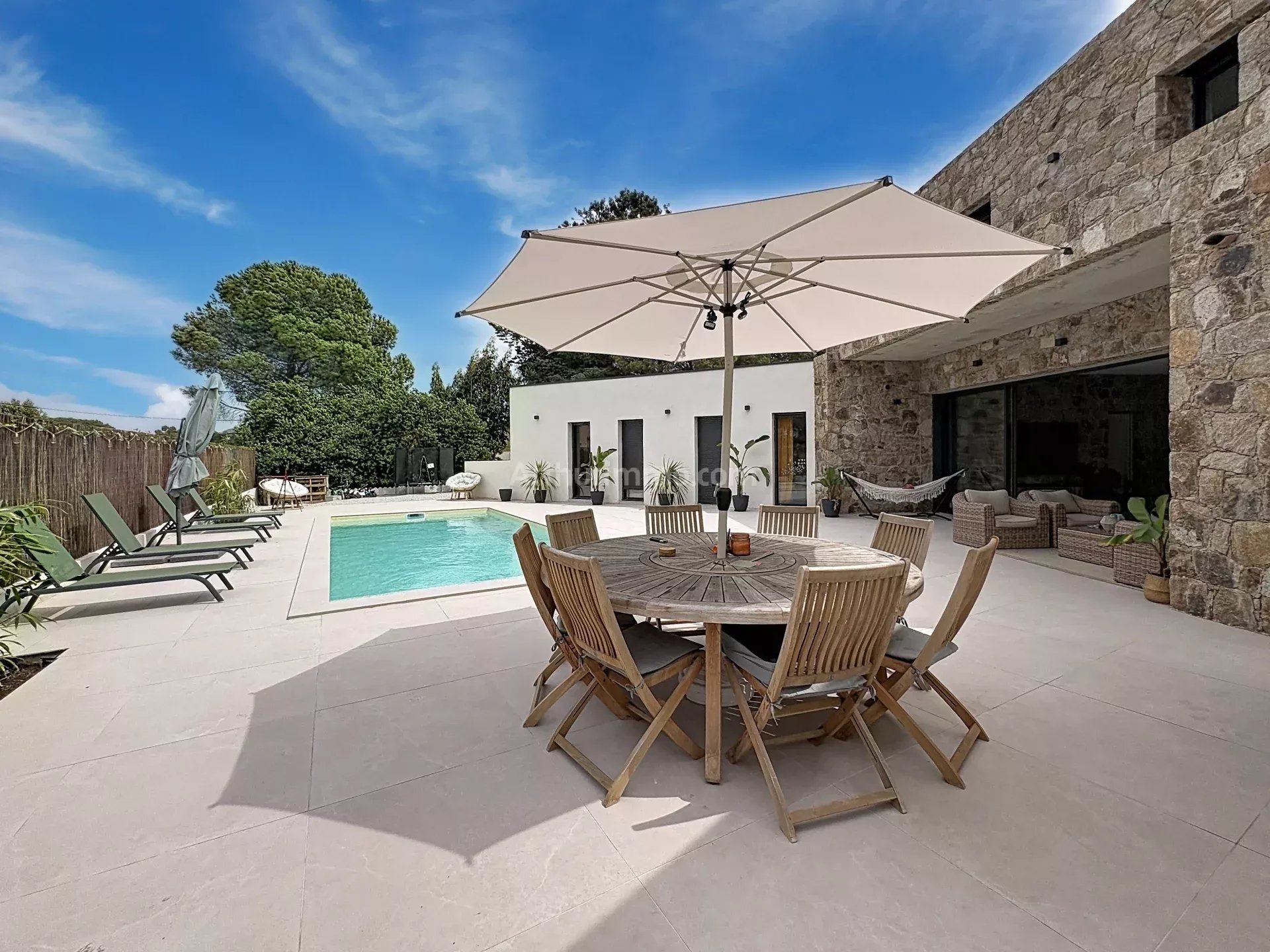 Maison à vendre, 181m², Calvi