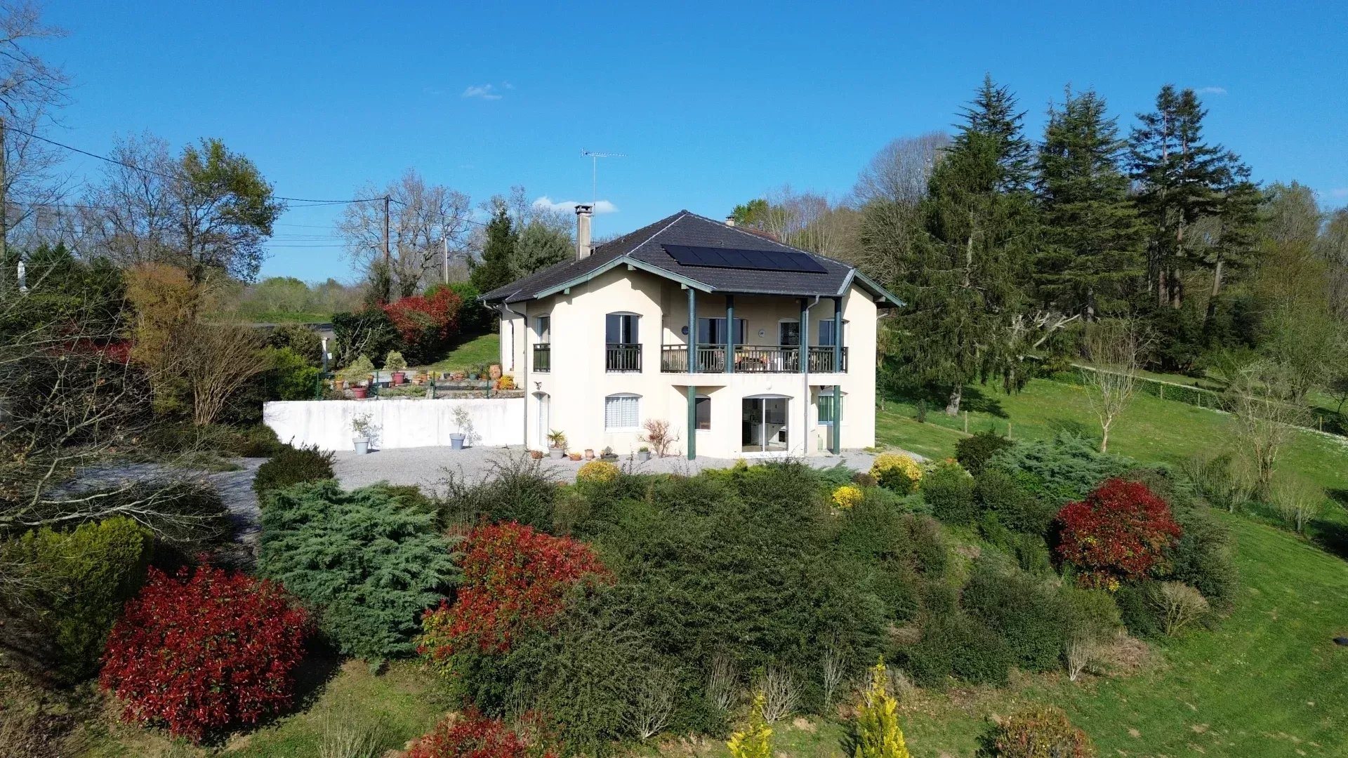 Maison à vendre, 230m², Sauveterre-de-Béarn