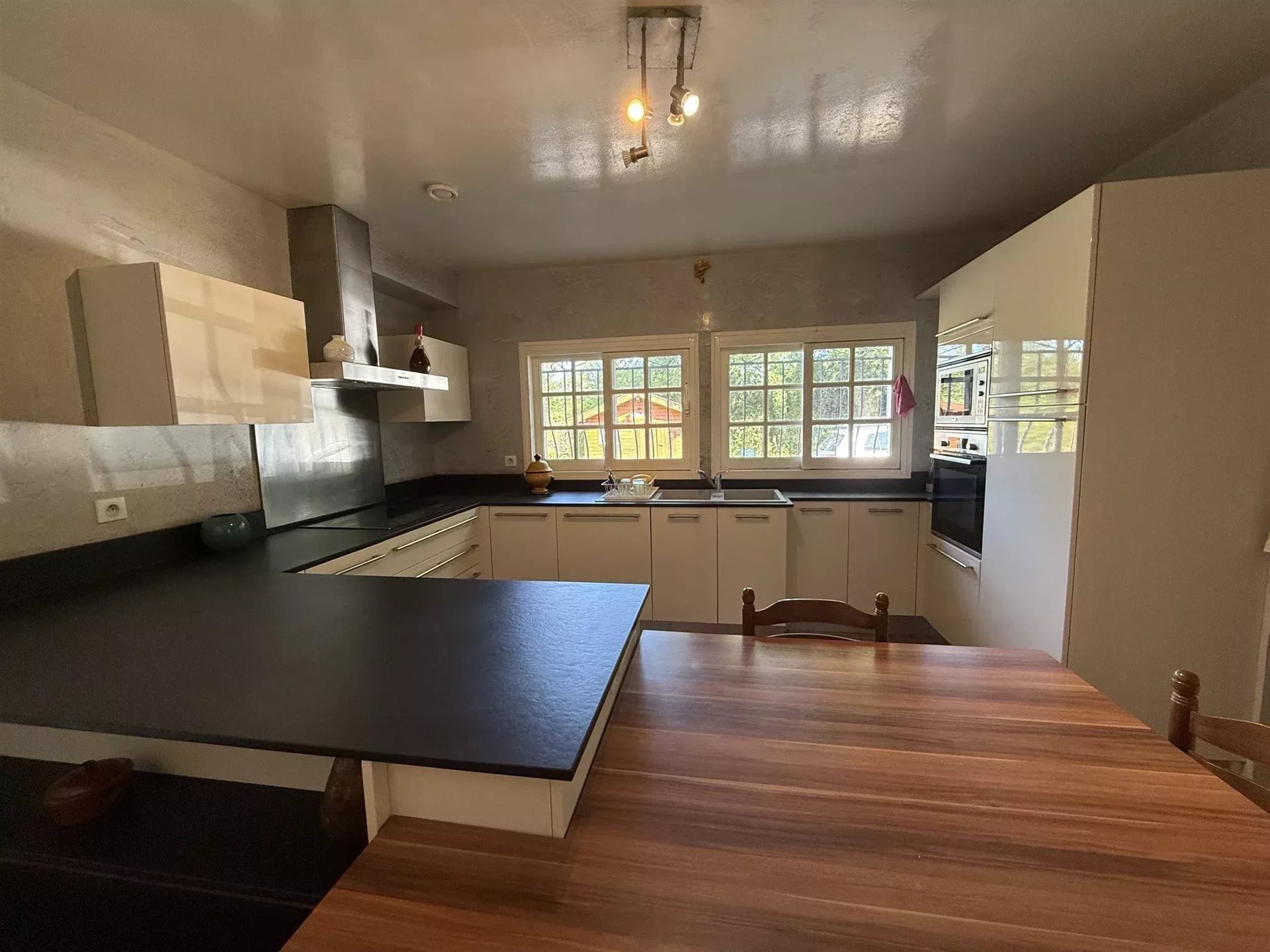 Maison à vendre, 185m², Salies-de-Béarn