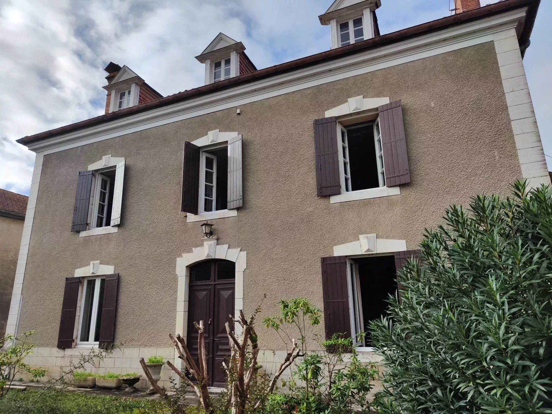 Maison à vendre, 236m², Escos