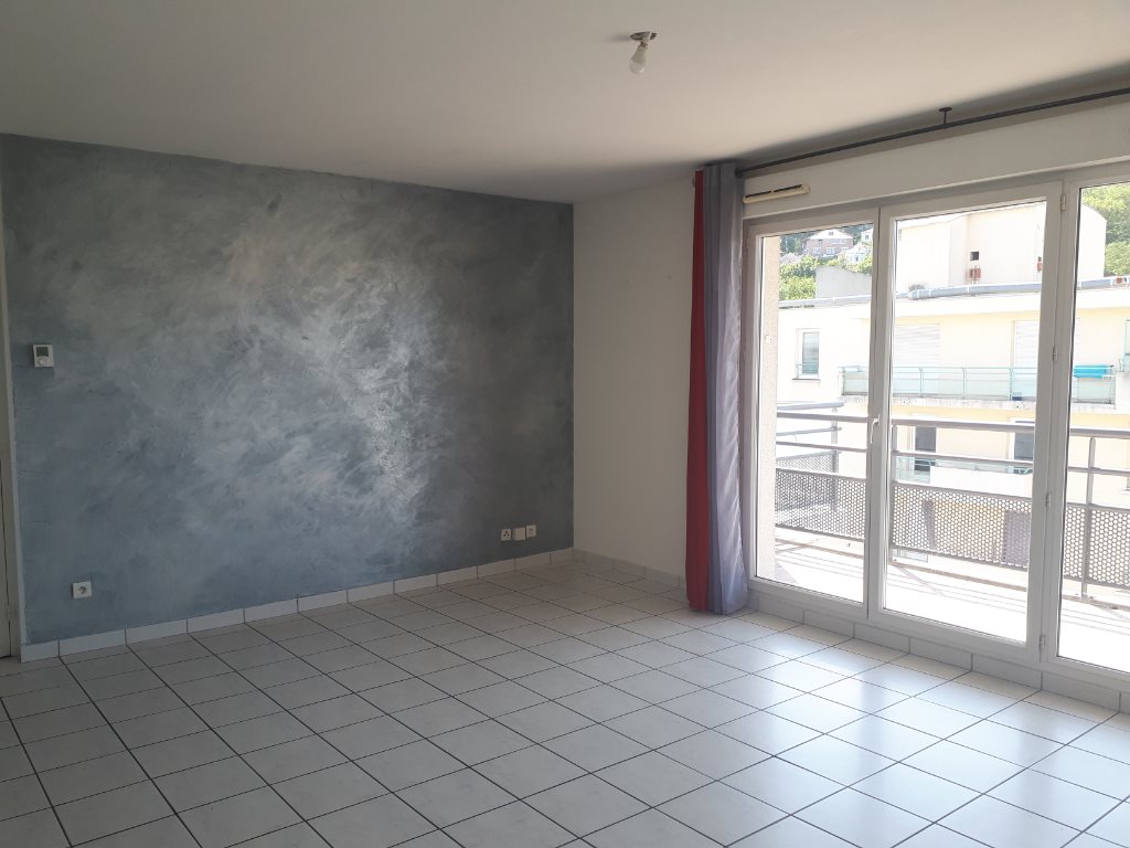 Appartement à louer, 75m², Saint-Etienne