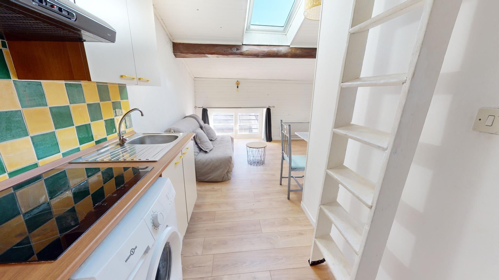 Appartement à louer, 16m², Saint-Étienne