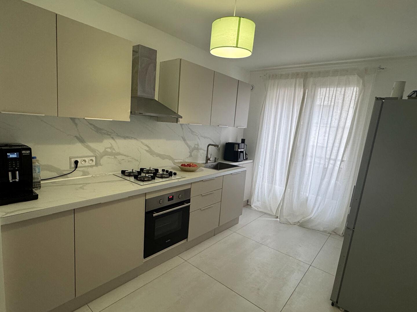 Appartement à vendre, 84m², Saint-Étienne