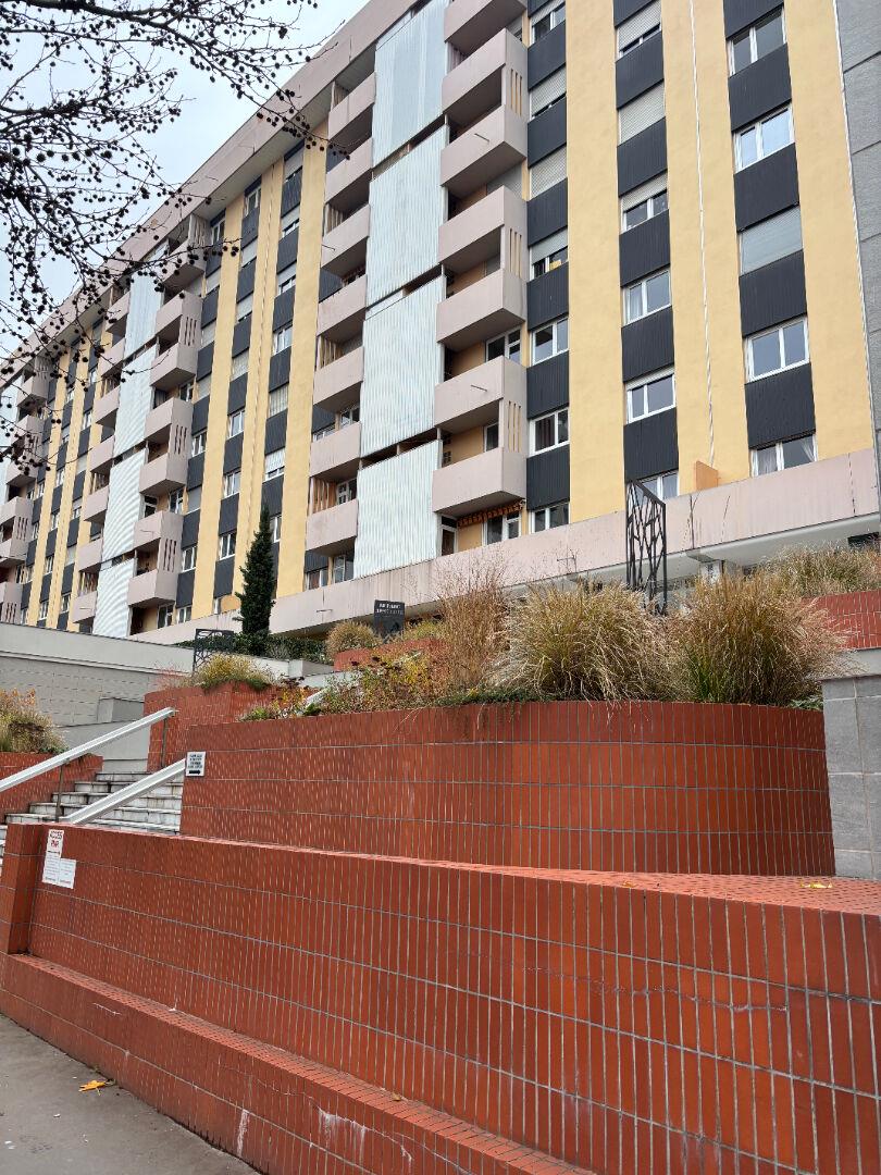 Appartement à vendre, 53m², Saint-Étienne