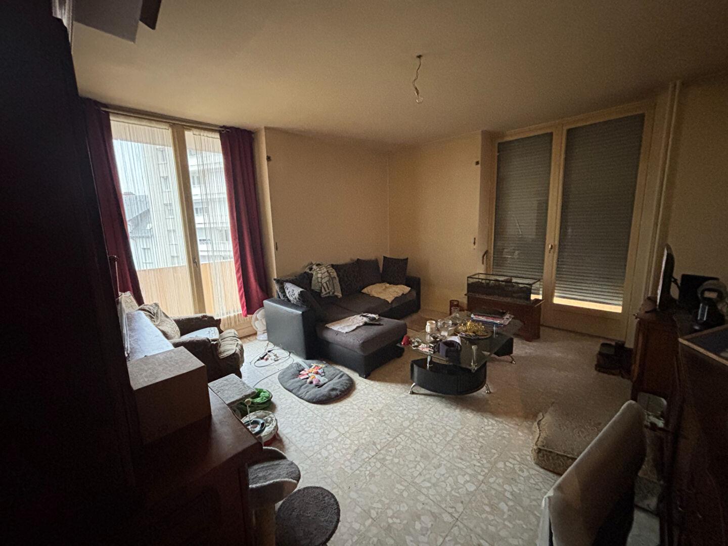 Appartement à vendre, 53m², Saint-Étienne