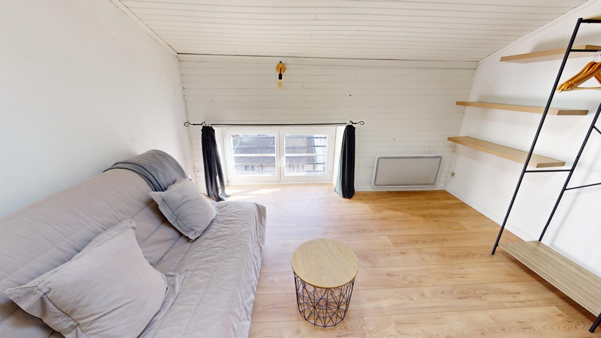Appartement à louer, 16m², Saint-Etienne