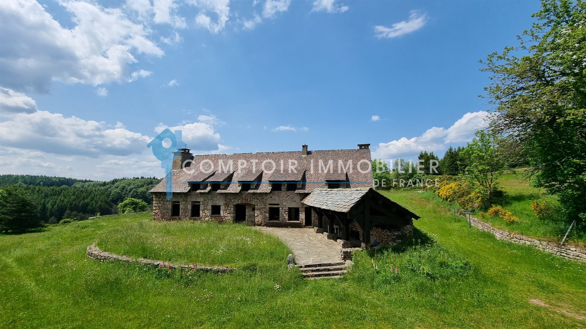 Maison à vendre, 276m², Coucouron